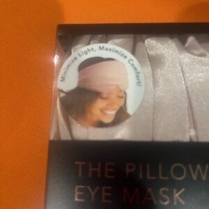 ⚡️⚡️⚡️Kitsch Cream Satin Eye Mask with eye care bundle